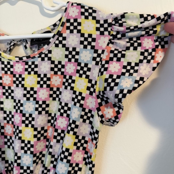 Girls Y2K Vibes Black & White Checkered Shorts Romper Size 6 - Picture 2 of 4